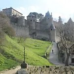 La Caponniere