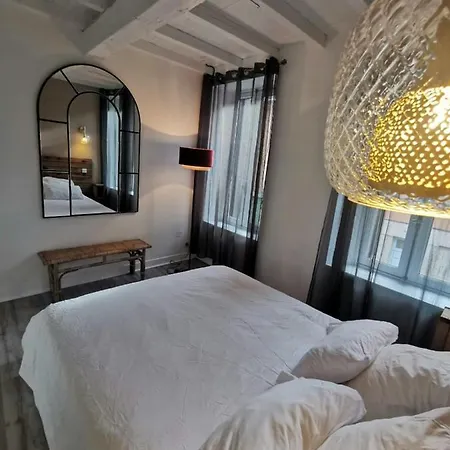 La Caponniere *